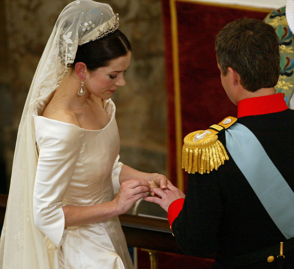 Wedding-Danish-Crown-Prince-Frederik-Mary-rMet5McXdqJl.jpg